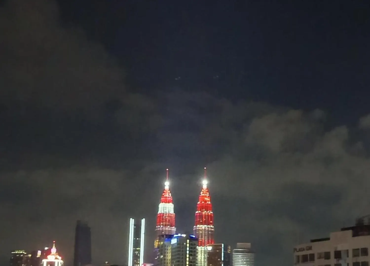 アパート Chambers Suites Klcc View クアラルンプール